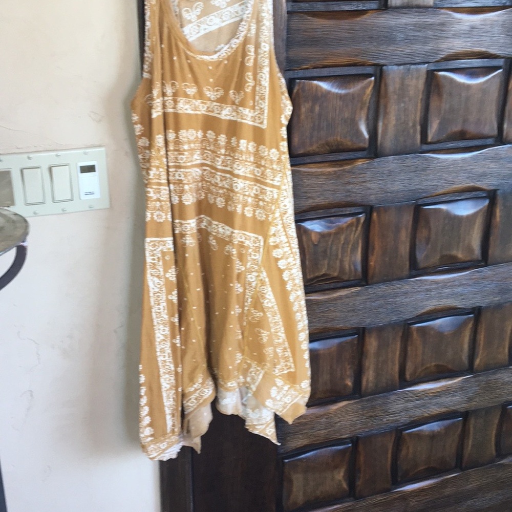 Magnolia Pearl hand block “gold rush” tank